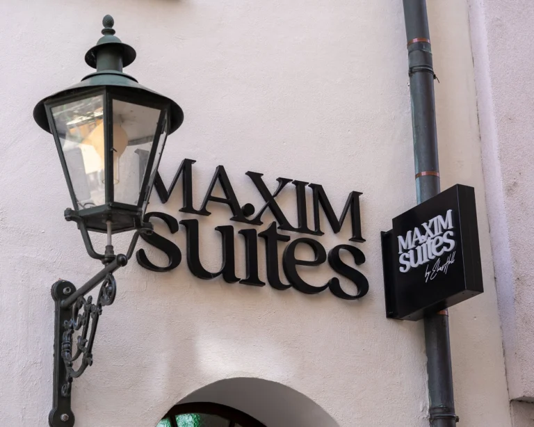 Maxim Suites_main page image